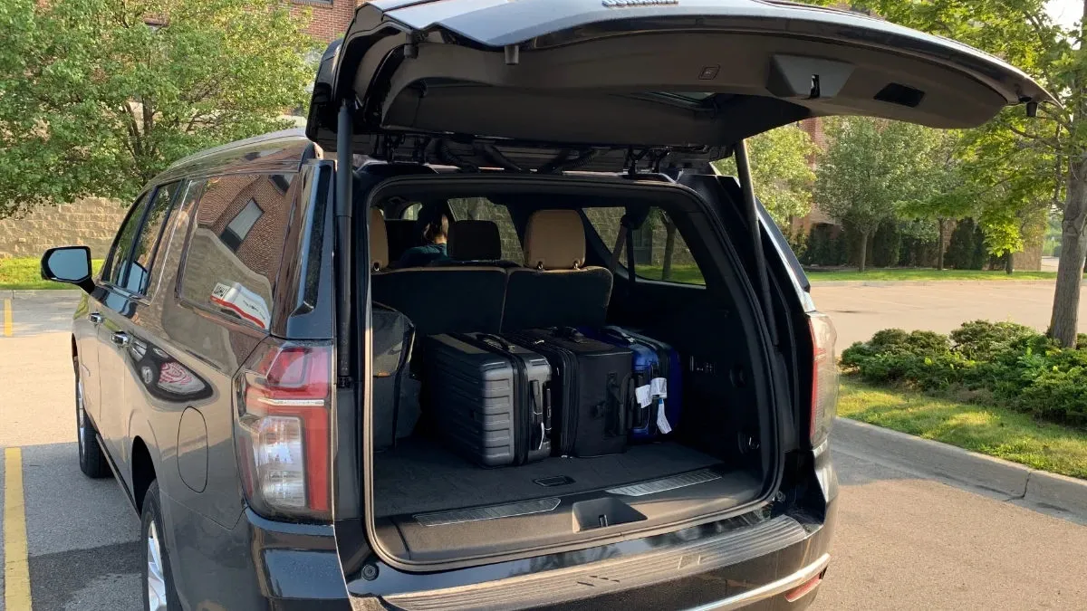 BUSINESS SUV image 4