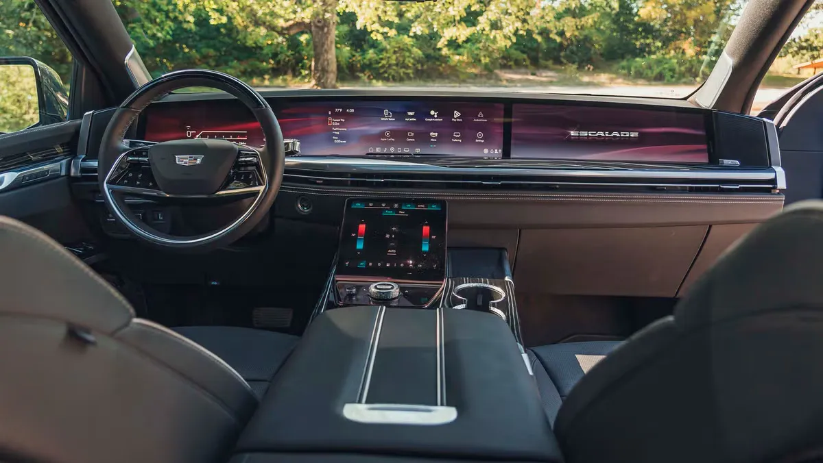PREMIUM SUV image 2