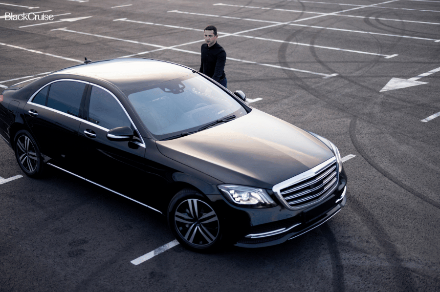 How Chauffeur Services Save Time for Busy Executives